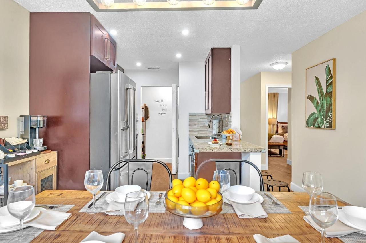 Estelo'S Place - Modern Townhouse With King Bed, Only 5 Min From The Airport! ไมอามี ภายนอก รูปภาพ